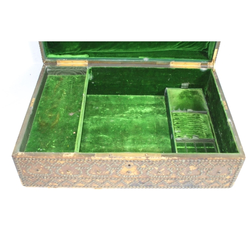 402 - ANTIQUE INLAYED JEWELLERY BOX (MQ)
50 X 30 X 18CM