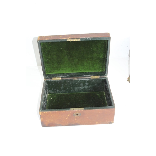 403 - 2 X ANTIQUE BOXES (MQ)
38 X 26 X 18CM