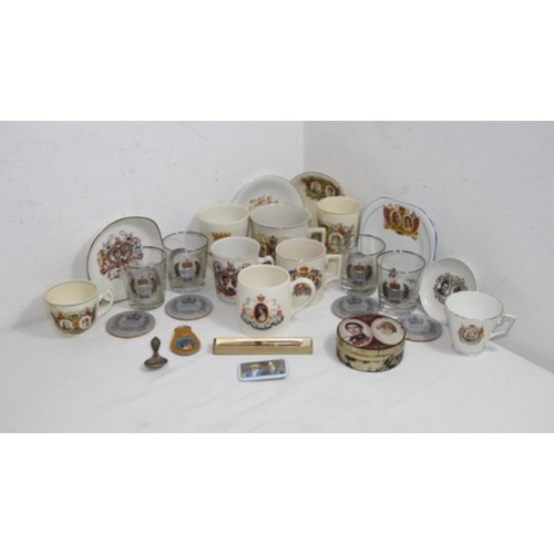 250 - LARGE QUANTITY OF VINTAGE COMMEMORATIVE WARE