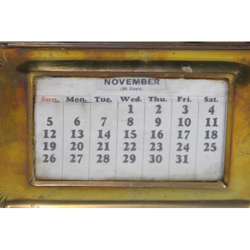 829 - VINTAGE PERPETUAL CALENDAR
21 X 15CM