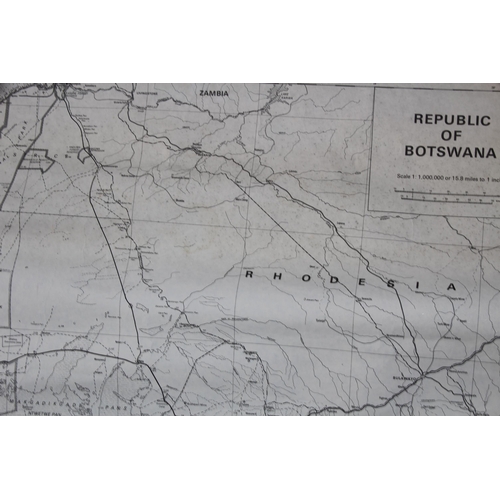 378 - QUANTITY OF VINTAGE MAPS
