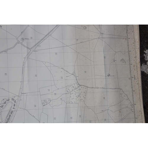 378 - QUANTITY OF VINTAGE MAPS