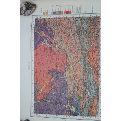378 - QUANTITY OF VINTAGE MAPS