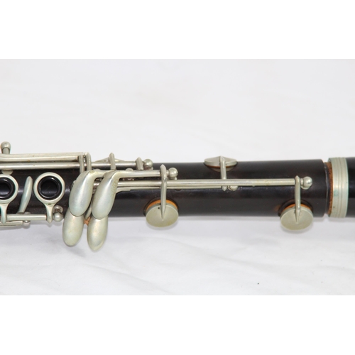 444 - VINTAGE ROBERT MALERNE PARIS CASED CLARINET