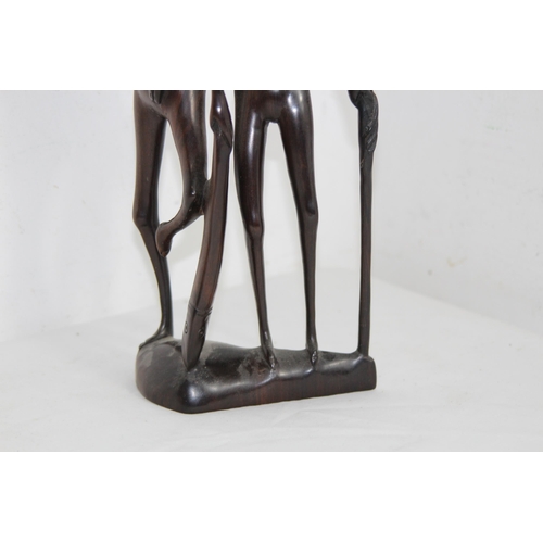 449 - AFRICAN TREEN FIGURES  x3
32CM