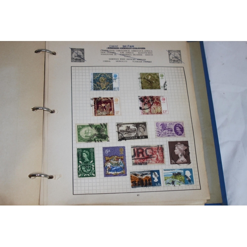 452 - 2 X VINTAGE STAMP ALBUMS