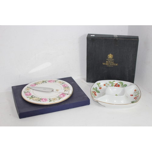 274 - 2 PIECES OF BOXED ROYAL WORCESTER