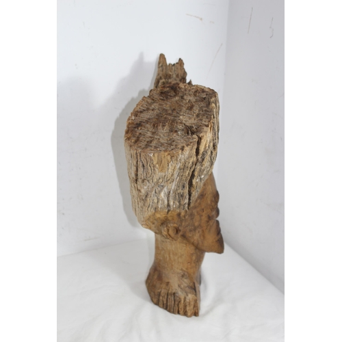 485 - LARGE AFRICAN CARVED ETHNIC WOODEN HEAD
46 x 40CM