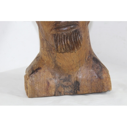 485 - LARGE AFRICAN CARVED ETHNIC WOODEN HEAD
46 x 40CM