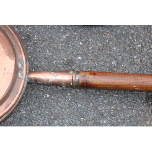 489 - VINTAGE COPPER BUCKET AND BEDPAN
30 X 29CM