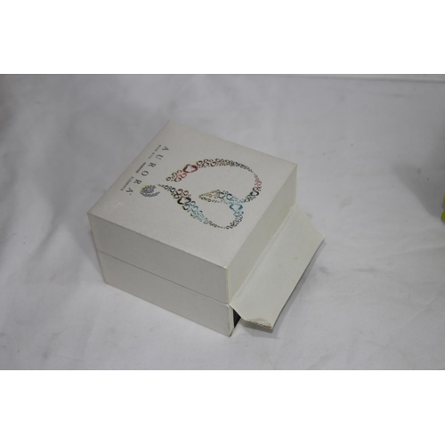 836 - AURORA BRACELET AND RING WITH SWAROVSKI ELEMENTS