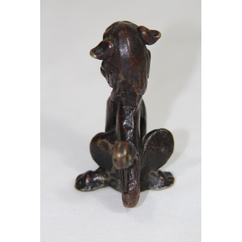 850 - VINTAGE BRONZED TEMPLE DOG FIGURE
6CM