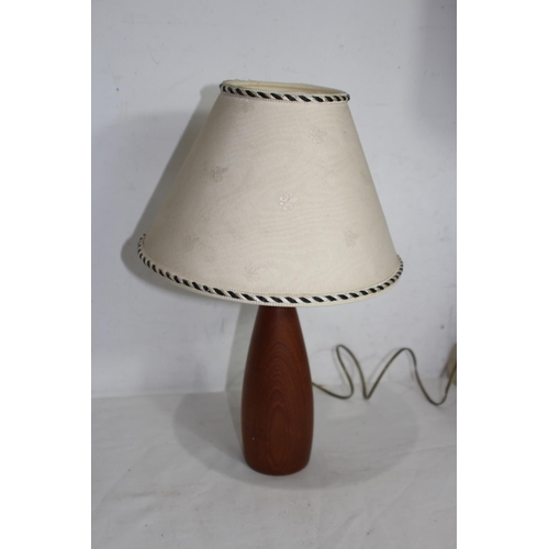 208 - 3 X RETRO WOODEN BASED LAMPS
76CM