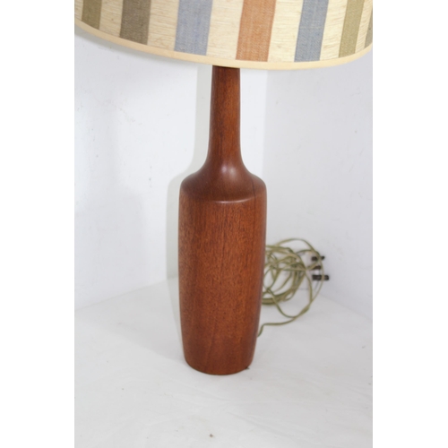 208 - 3 X RETRO WOODEN BASED LAMPS
76CM