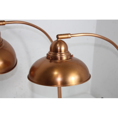 211 - PAIR OF COPPERED LAMPS
46CM