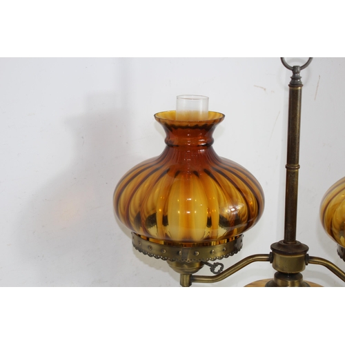 214 - 2 X VINTAGE OIL LAMPS
67CM