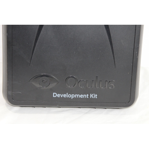 621 - OCULAS VR DEVELOPER KIT