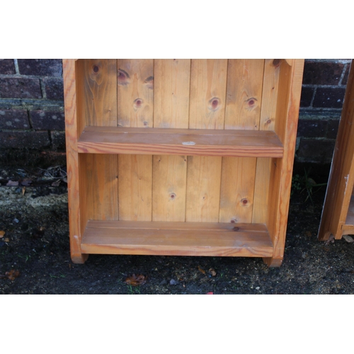 26 - QUANTITY OF PINE OPEN SHELVES x5
74 X 13 X 66CM