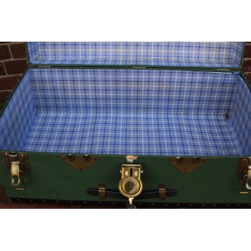 37 - 3 X VINTAGE LUGGAGE TRUNKS 
90 X 50 X 34CM