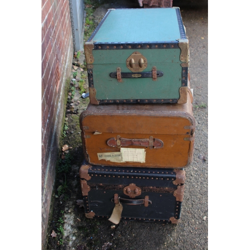 37 - 3 X VINTAGE LUGGAGE TRUNKS 
90 X 50 X 34CM