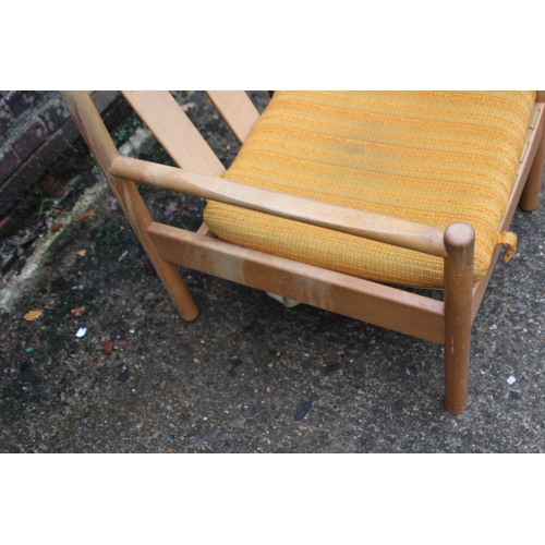 81 - RETRO BLONDE ERCOL EASY CHAIR 
60 X 67 X 56CM