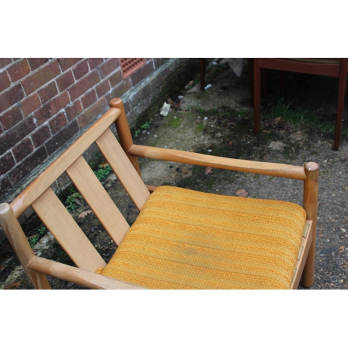 81 - RETRO BLONDE ERCOL EASY CHAIR 
60 X 67 X 56CM