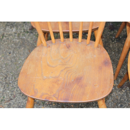 82 - 4 X ERCOL WINDSOR DINING CHAIRS
79 X 40CM