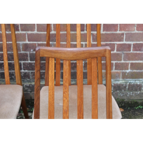 83 - 4 X GPLAN FRESCO DINING CHAIRS
50 X 40 X 90CM