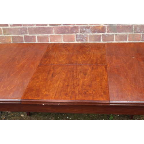 84 - TEAK  EXTENDING DINING  TABLE AND 4 CHAIRS
168 X 83 X 72CM