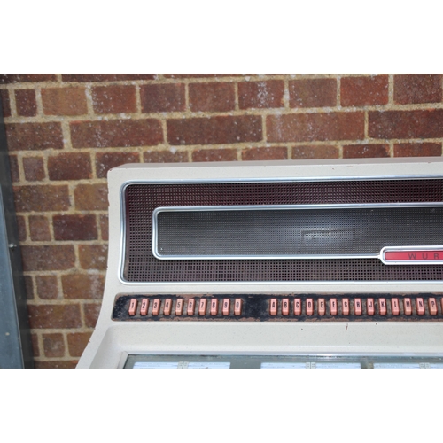 643 - VINTAGE WURLITZER JUKE BOX   
88 X 64 X 112CM