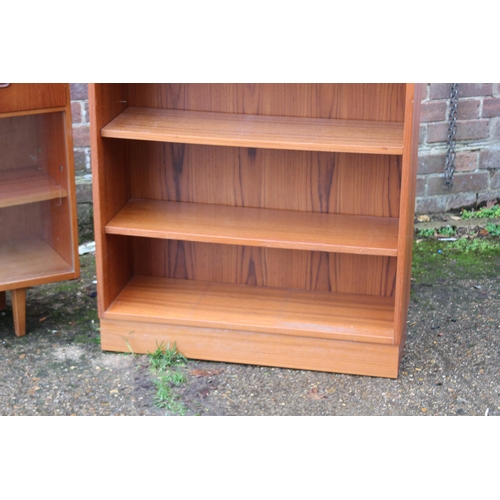 85 - 2 X TEAK BOOKCASES
113 X 30 X 92CM