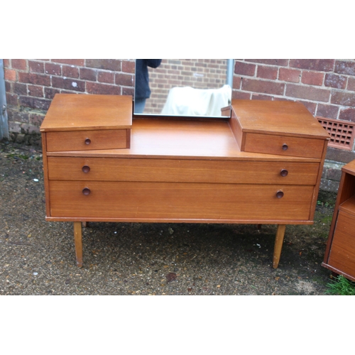 87 - TEAK DRESSING TABLE AND BEDSIDE TABLE
113 X 45 X 148CM