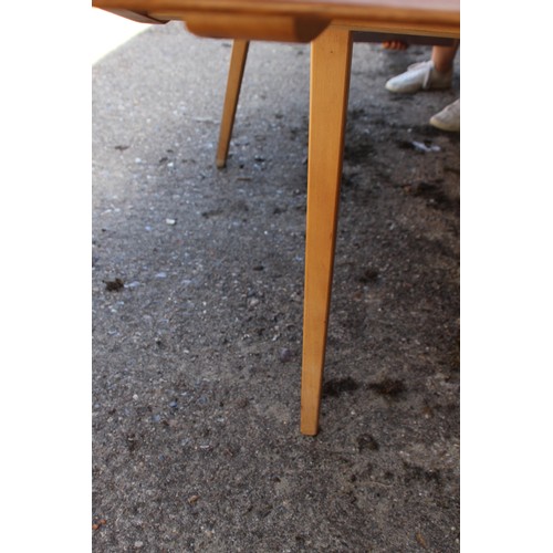 77 - BLONDE ERCOL GRAND PLANK EXTENDING TABLE
224 X 90 X 71.5CM EXTENDED 154CM NOT