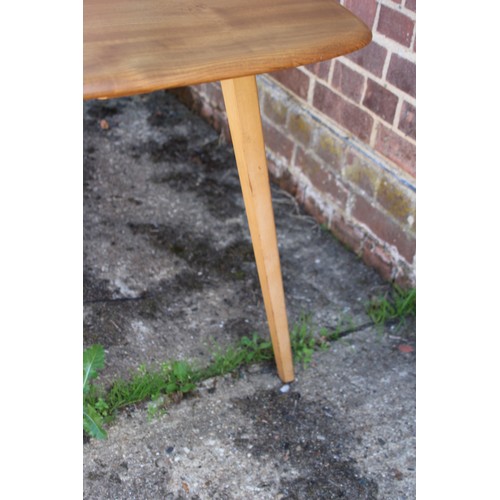 77 - BLONDE ERCOL GRAND PLANK EXTENDING TABLE
224 X 90 X 71.5CM EXTENDED 154CM NOT