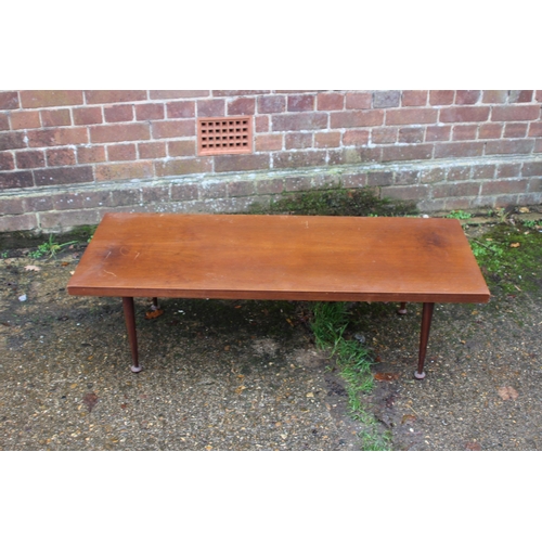 110 - RETRO MEREDEW COFFEE TABLE
118 X 46 X 37CM