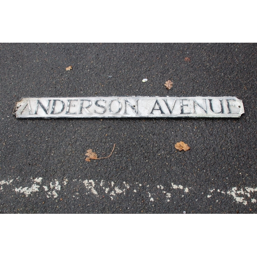 896 - VINTAGE ANDERSON AVENUE 
114CM