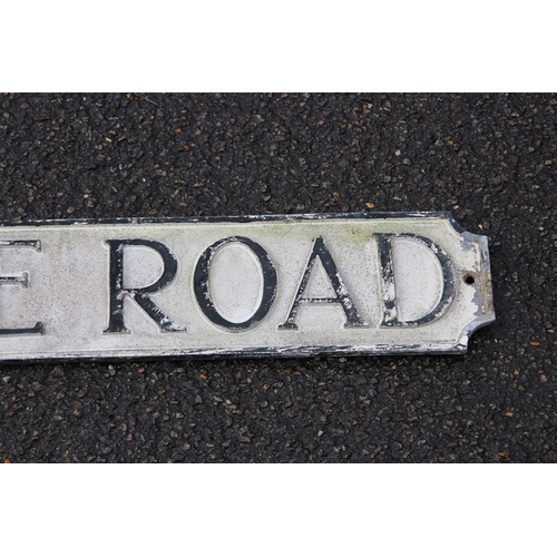 899 - VINTAGE RIVETT-DRAKE ROAD, ROAD SIGN 
122CM