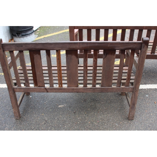 121 - 2 X GARDEN BENCHES 
162 X 89 X 42CM