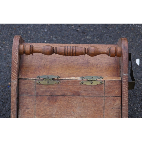 514 - VINTAGE COAL SCUTTLE
56 X 35CM