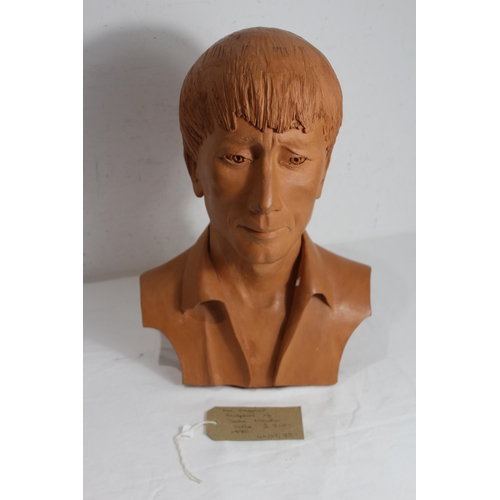 515 - BLUE PETER JOHN NOAKES ORIGINAL SCULPTURE
43 X 30CM