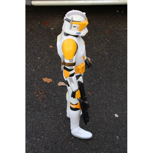 601 - LARGE STAR WARS CLONE TROOPER 
80CM