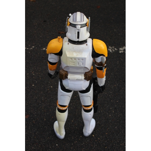 601 - LARGE STAR WARS CLONE TROOPER 
80CM