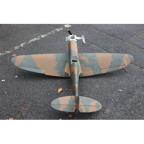 602 - LARGE SPITFIRE PLANE MODEL
130 x 130cm