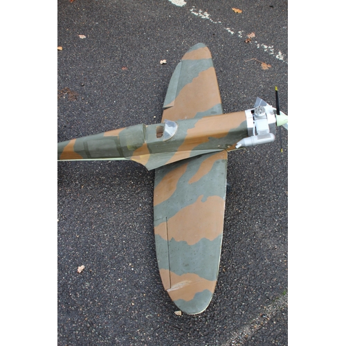 602 - LARGE SPITFIRE PLANE MODEL
130 x 130cm