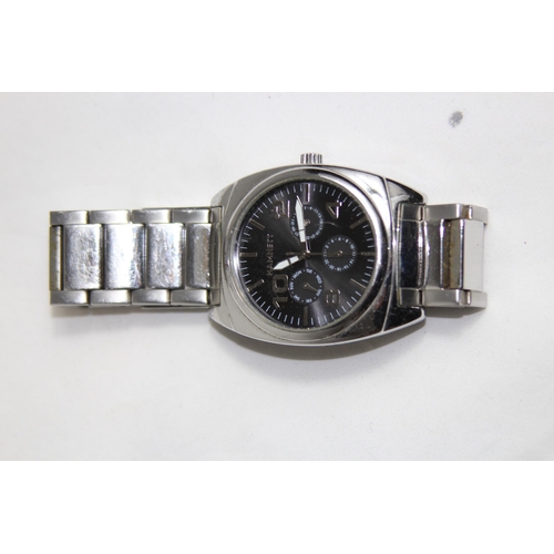 1075 - 3 X GENTS WATCHES