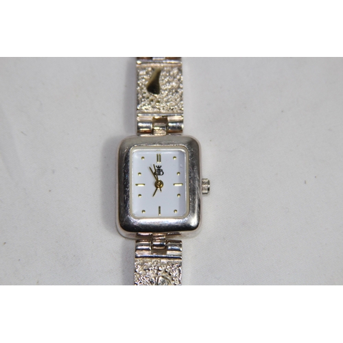 1078 - BOXED BROOKS AND BENTLEY LADIES WATCH