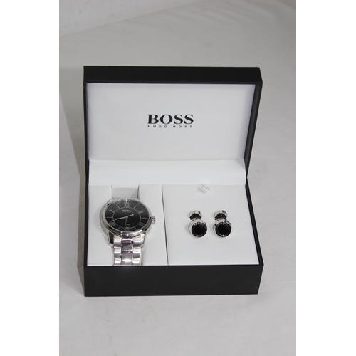 1079 - BOXED BOSS WATCH AND CUFFLINK SET