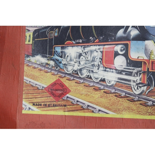 596 - BRIM TOY TIN PLATE TRAIN SET