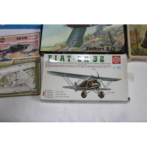 597 - LARGE BOX OF VARIOUS MODEL KITS