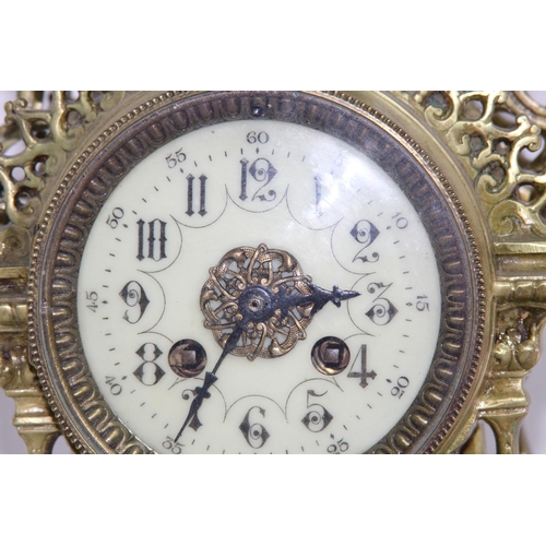 795 - ANTIQUE FRENCH BRASS MANTLE CLOCK
48 X 26 X 12CM